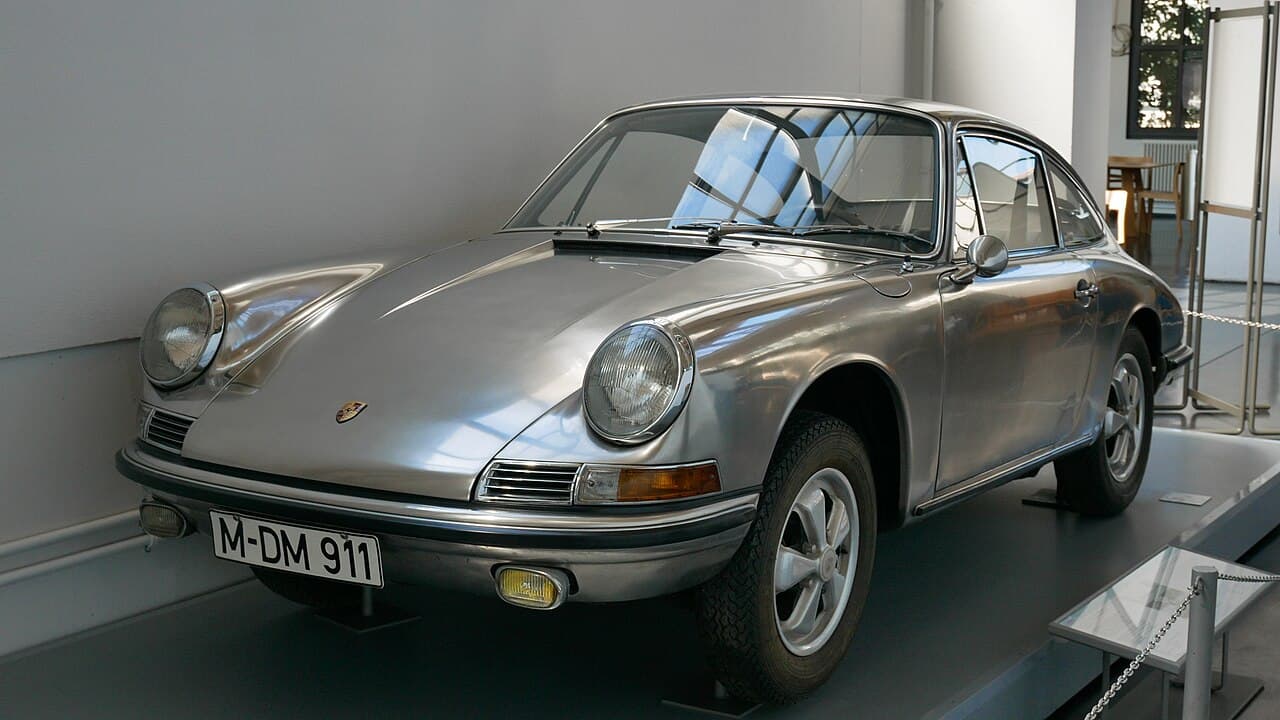 Porsche 911 2020 — Foto 2 de 2
