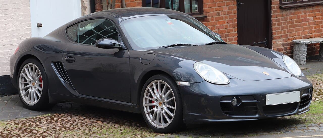 Porsche Cayman 2019