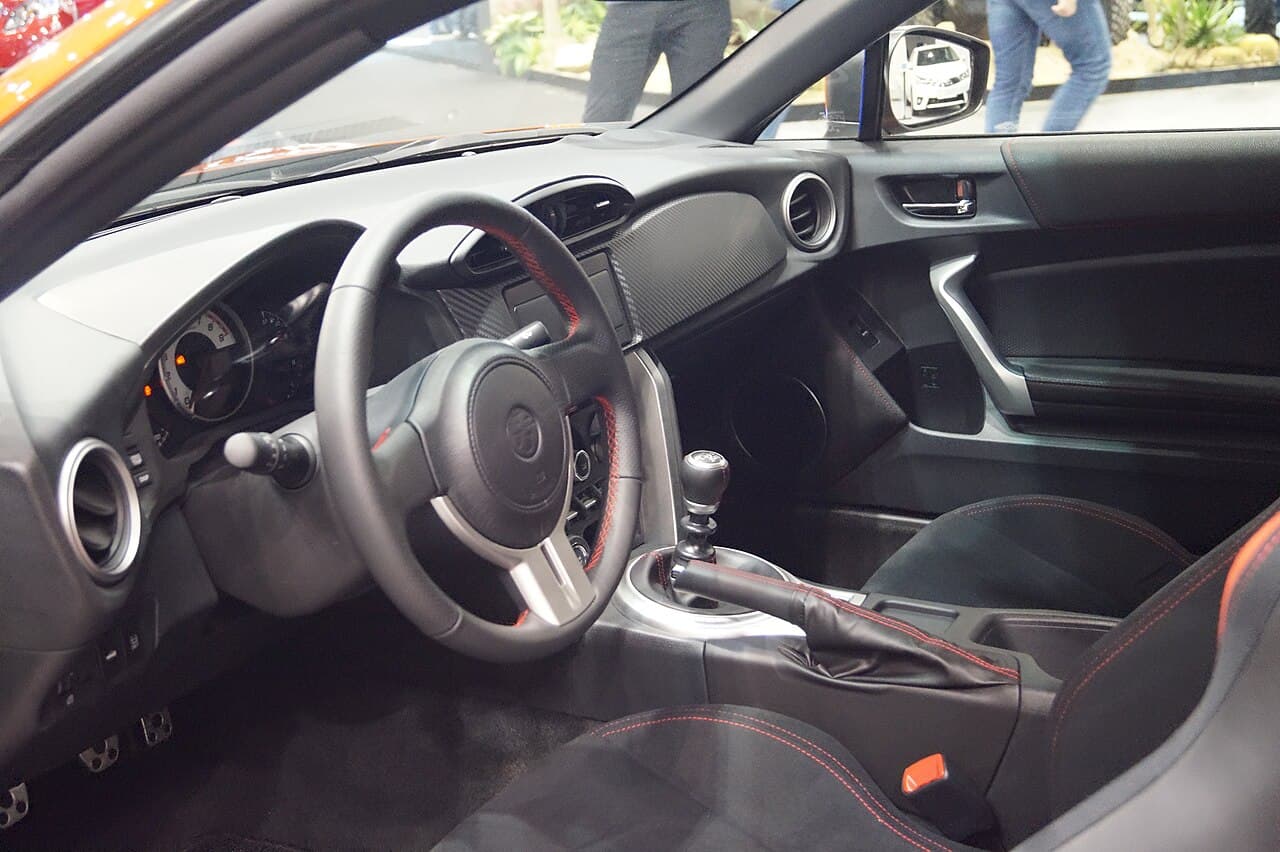 Toyota GR86 2022 — Foto 3 de 3