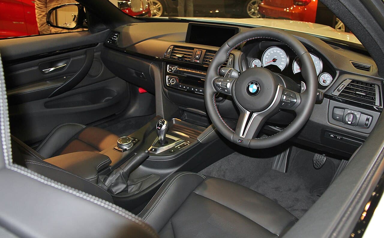 BMW M4 2021 — Foto 2 de 2